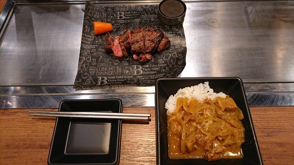 「ビフテキスモール＋カレーライス（２００円）＝７００円　※」@The BIFTEKI 印西ビッグホップ店の写真