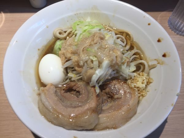 「ラーメン¥700+玉子¥50」@麺屋 味方の写真