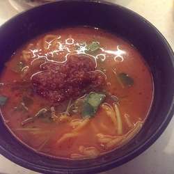 肉味噌辛辣ラーメン