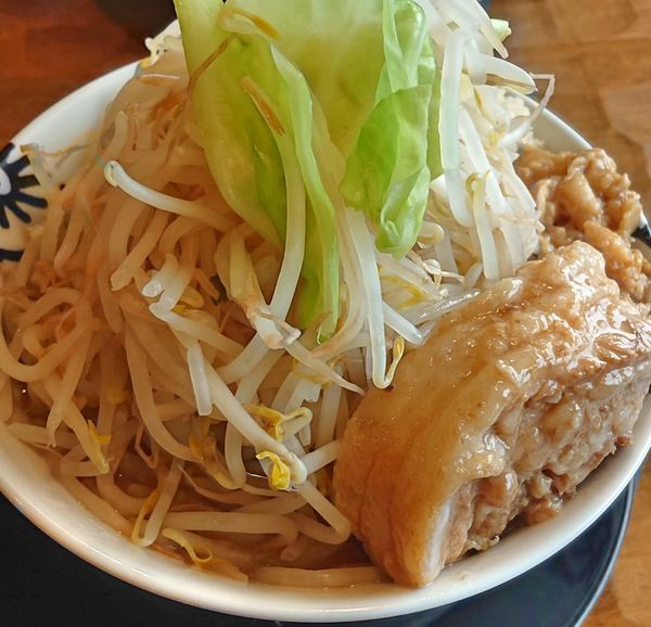 「洋二郎850　野菜増し100」@特級中華蕎麦 洋介の写真