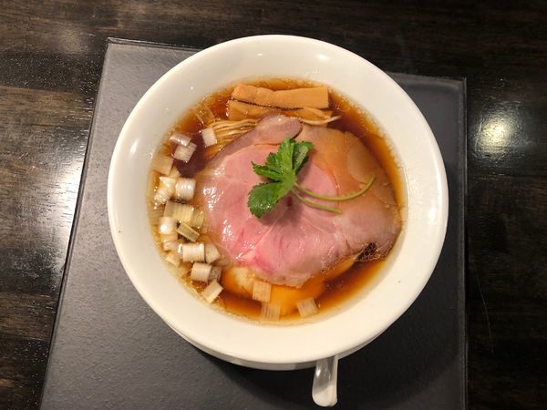 「醤油らぁめん」@KaneKitchen Noodlesの写真