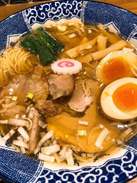 「清湯醤油らーめん ¥750＋味玉 ¥100」@ハマカゼ拉麺店の写真