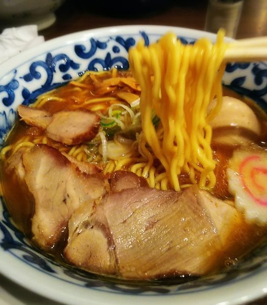 「旭川ラーメン」@らーめん 山頭火 越谷イオンレイクタウン店の写真
