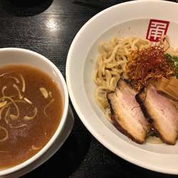角屋特製つけ麺   864円