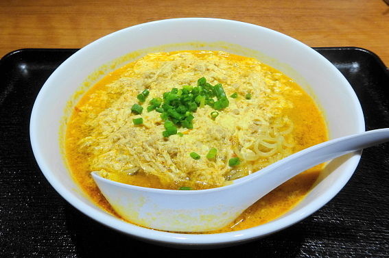 「スパイシー玉子麺（レベル３）１０,０００リエル」@長崎ちゃんぽんリンガーハット イオンモールプノンペン店の写真