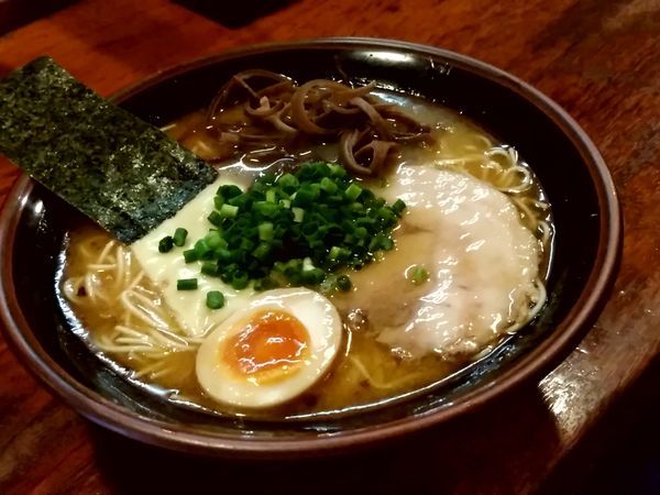 「熊本ラーメン(大盛・195g)700円」@麺屋 双喜の写真