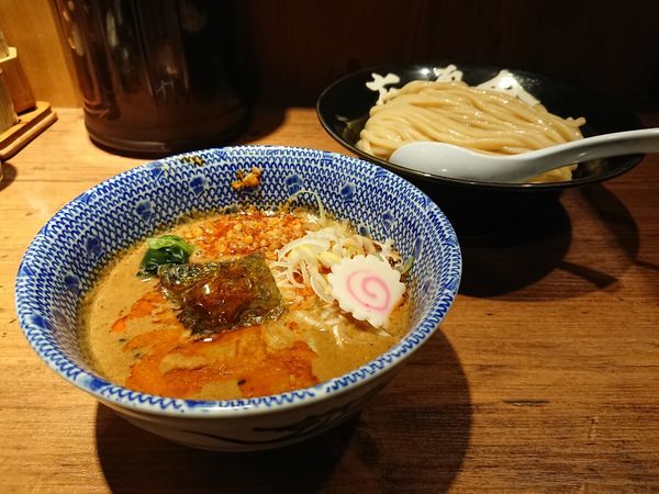 「担々つけめん」@六厘舎 大崎店の写真