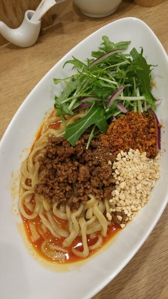 「汁なし担担麺」@手打中華そば 大賀110の写真