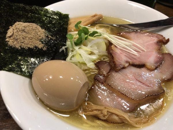 「濃厚鶏醤油らあ麺⇒塩に変更650円」@Soupmenの写真