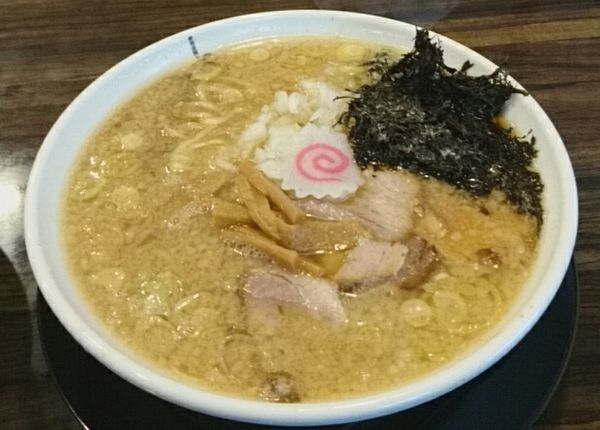 「背脂醤油らーめん」@新潟長岡らーめん みずさわ 東川口店の写真