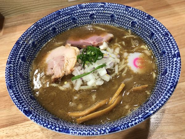 「魚介らーめん」@厳選煮干ラーメン 初代 にぼ助の写真