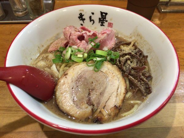 「きら星特製とんこつラーメン」@きら星の写真