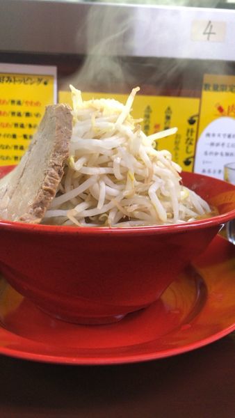 「ラーメン醤油＋サービス生卵」@僕との麺の写真