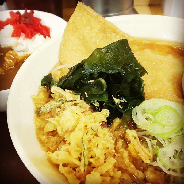 「具沢山そば+ミニカレー丼」@めん処 一ぷく 北朝霞店の写真