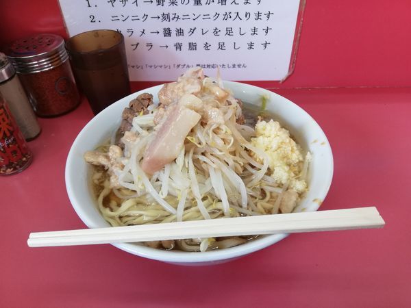 「小ラーメン＆豚増し」@ラーメン二郎 小岩店の写真