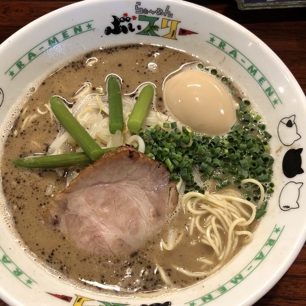 「らぁ〜めん＋味玉」@らぁ〜めん ぶぃスリーの写真