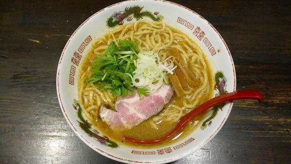 「濃厚魚介とんこつらーめん 太麺¥750／ご飯割り¥100」@製麺処 蔵木の写真