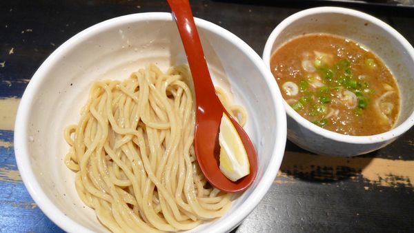 「牛ホルモンつけ麺¥870/ご飯割り¥100」@麺専門店 つけ麺屋ちっちょの写真