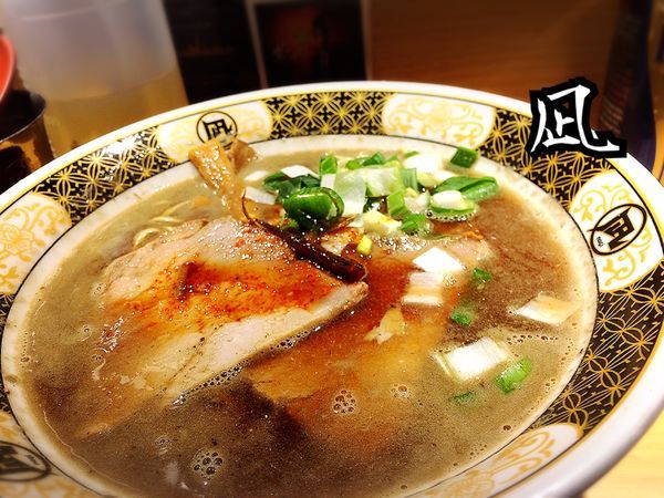 「すごい煮干ラーメン￥820」@すごい煮干ラーメン凪 新宿ゴールデン街店 別館の写真