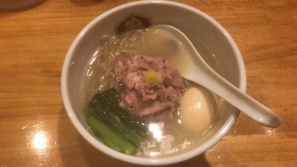 「味玉真鯛らーめん」@真鯛らーめん 麺魚の写真