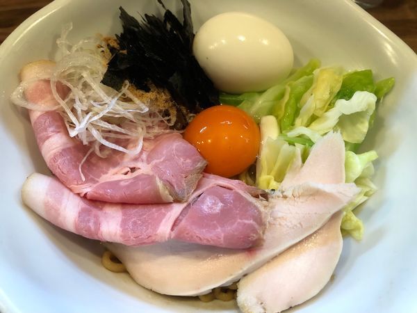 「限定 特製まぜそば225g 980円 手揉み」@ラーメン 健やかの写真