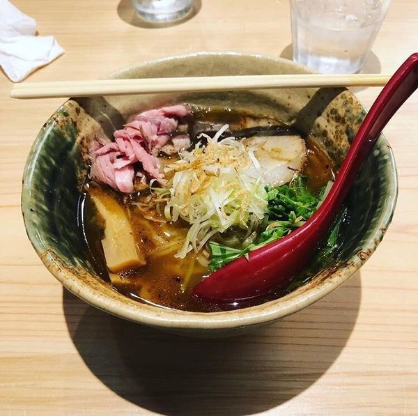 「焼きあご塩ラーメン」@焼きあご塩らー麺 たかはし 新宿本店の写真