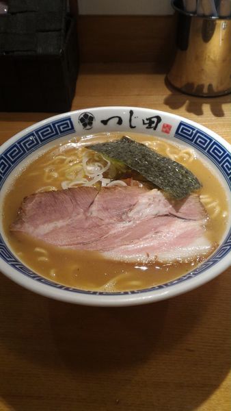 「濃厚ラーメン」@つじ田 日本橋八重洲店の写真