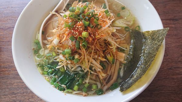 「しおらーめん」@ラーメン しな竹の写真