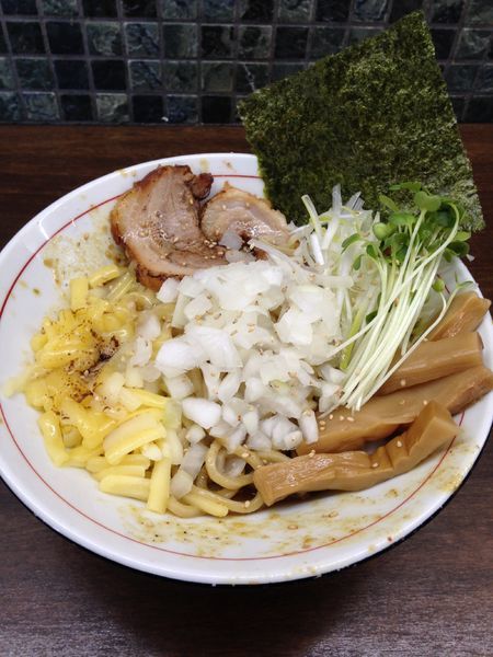 「チーズカレーあつそば 850円」@麺屋みつば＋クローバーの写真