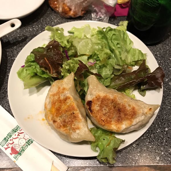 「鉄板鍋貼(シャンウェイ餃子)」@鉄板中華 青山シャンウェイの写真