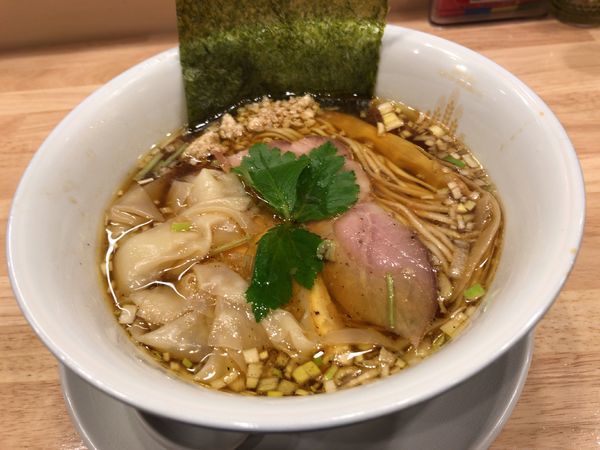 「皮ワンタン醤油鶏そば」@鶏そばムタヒロの写真