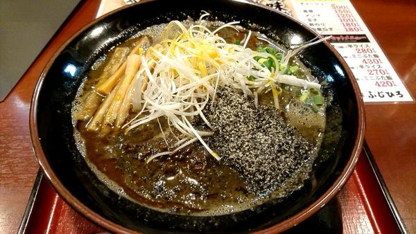「黒ごま担担麺　850円」@麺家 ふじひろ 水戸店の写真