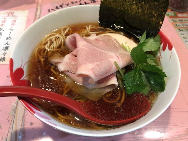 「凛々しい地鶏中華そば」@らーめん凛々の写真