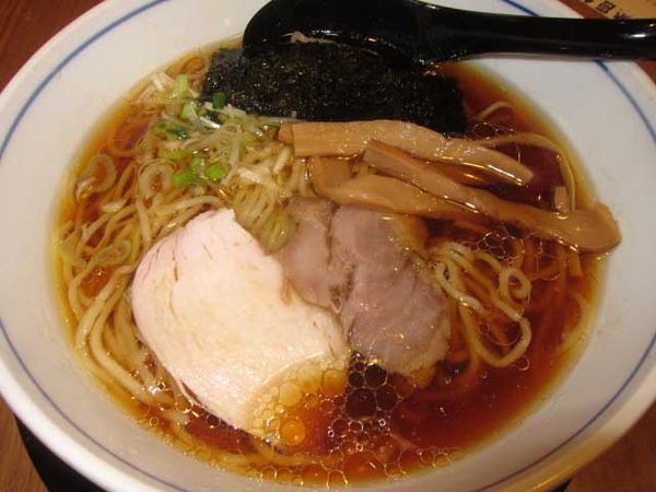 「純鶏らーめん醤油　580円」@麺処直久 新橋店の写真