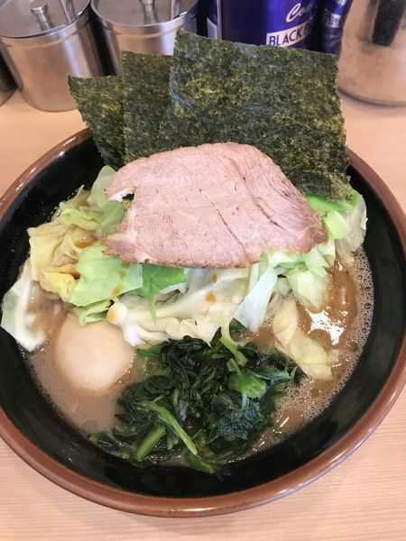 「MAXラーメン」@横浜家系ラーメン 武虎家 尾山台店の写真