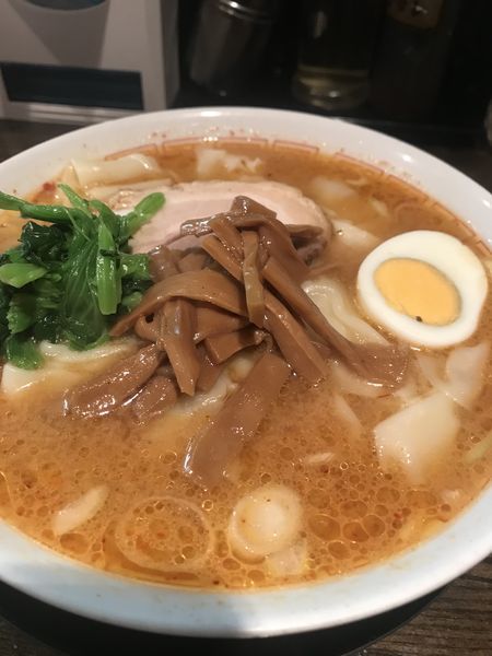 「味噌ワンタン麺」@中華そば 光来の写真