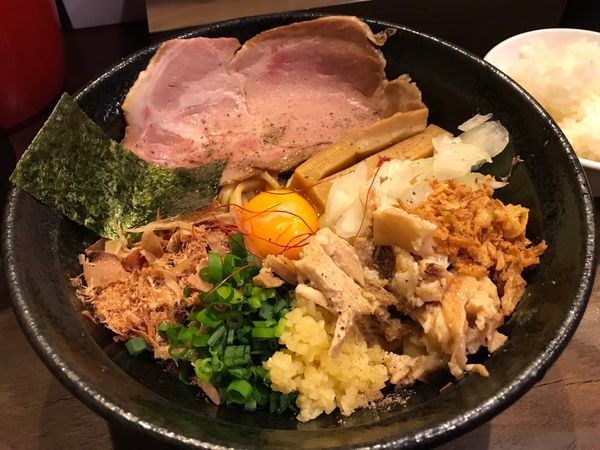 「【限定】まぜそばボンバイエ」@麺屋きころく 成増店の写真