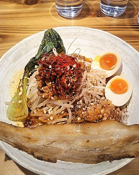 「汁なし坦々麺 800円＋特製 250円」@蔵出し熟成らーめん 味噌の鶏神 刈谷店の写真