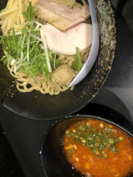 「辛鶏つけ麺」@麺屋武一 初台店の写真