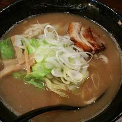 濃厚豚骨らーめん