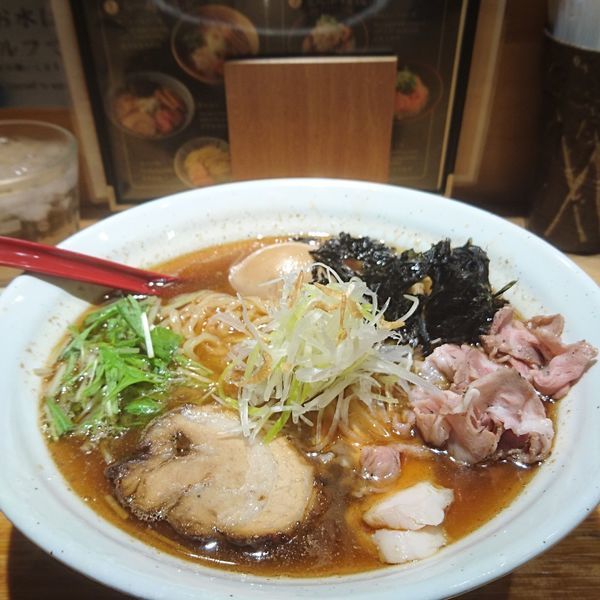「焼きあご塩ラーメン」@焼きあご塩らー麺 たかはし 新宿本店の写真