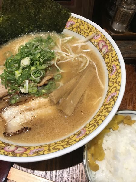 「ラーメン、2辛」@麺屋三代目 火華 中野総本店の写真