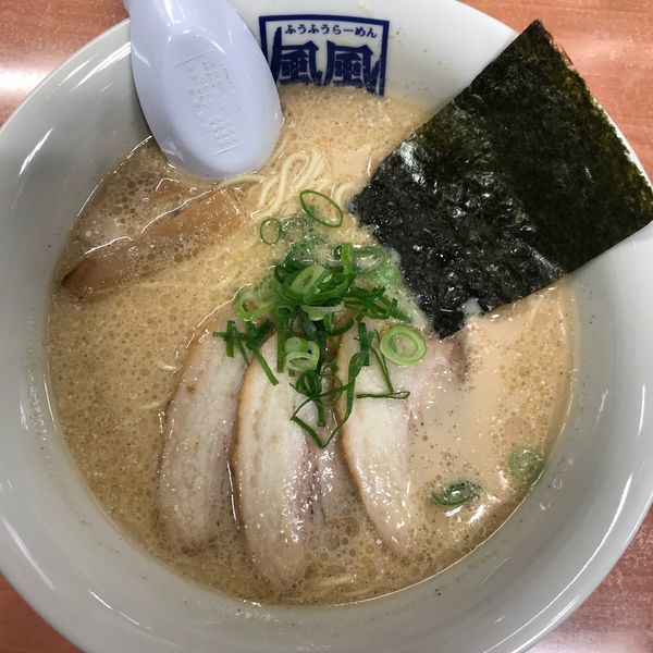 「とんこつラーメン」@風風ラーメン 浦和道場店の写真