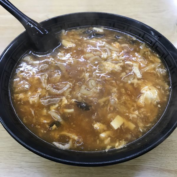 「酸辣汤面（￥680）※」@中国式居酒屋 香楽園 西口店の写真