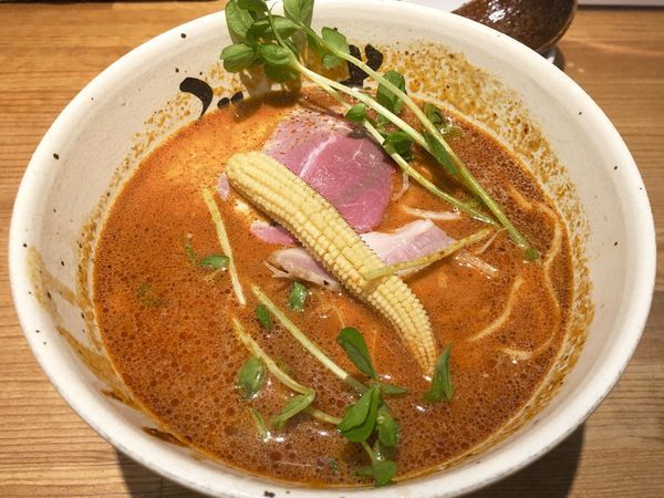 「Spicy牛白湯」@牛骨ラーメン ぶっこ志 北浜店の写真