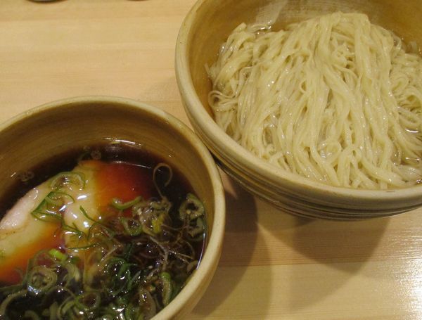 「鰹昆布出汁つけ麺　850円」@迂直の写真