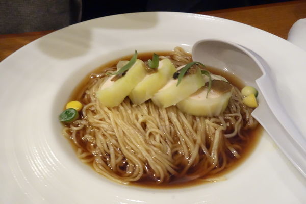 「【12・1月限定】ロールキャベツをオマールコンソメで 他」@稲荷屋の写真