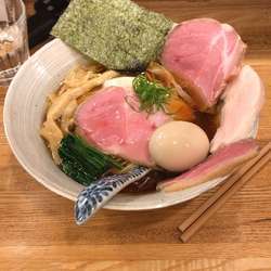 肉増し味玉醤油