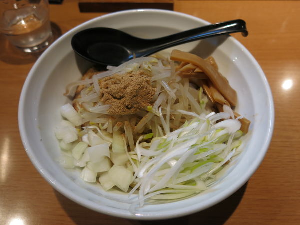 「まぜそば：700円」@麺屋 炙りの写真