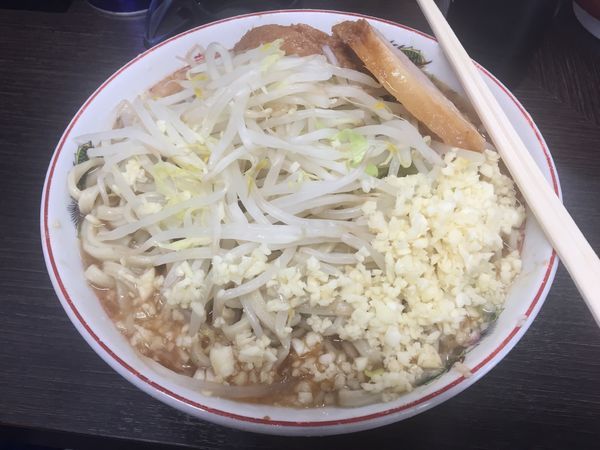 「小ラーメン+野菜少なめ+ニンニクマシマシ750円」@ラーメン二郎 川越店の写真